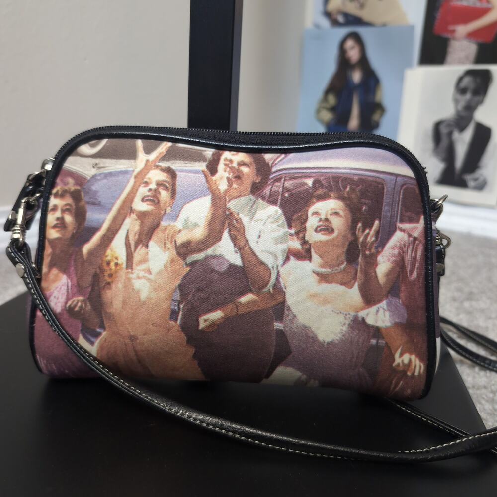 Novelty Print Crossbody Bag Retro Vintage